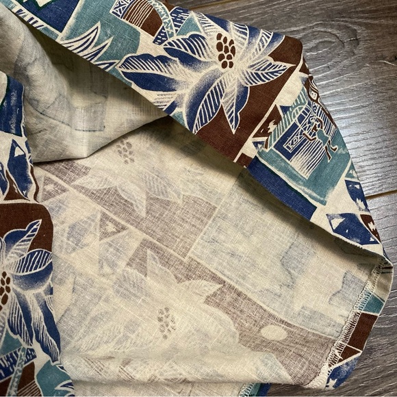 Vintage linen button up shirt African batik print - Picture 3 of 6